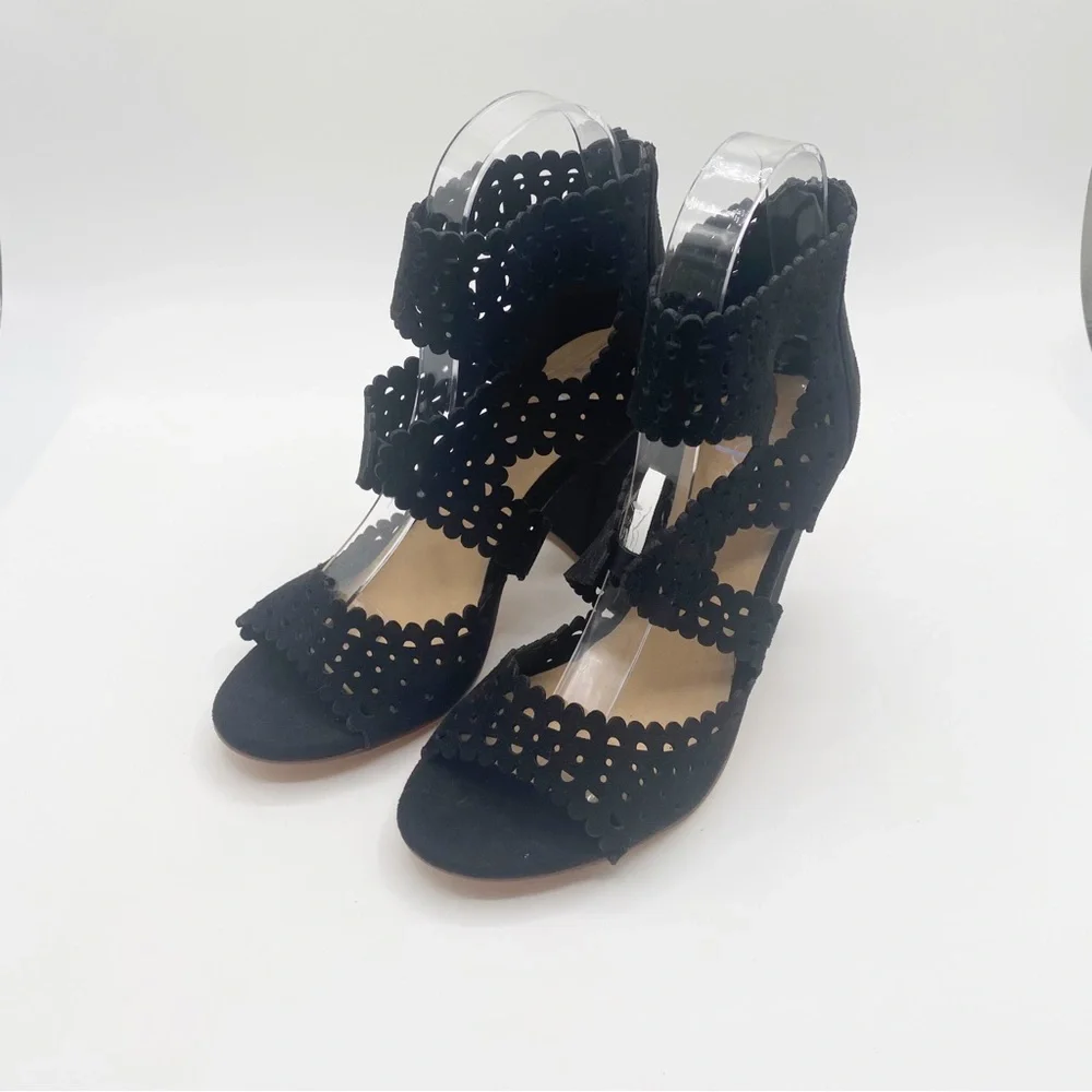 XOXO Elegant Black Women's Sandals Stylish Fancy Elegant Sophistication Size 6 - Picture 2 of 10